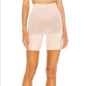Spanx Power Shorts Shaper Short in Soft Nude Size Large